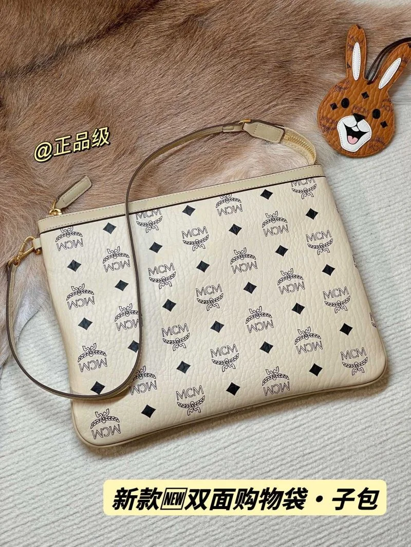 MCM Shopping Bags Breathable 45647