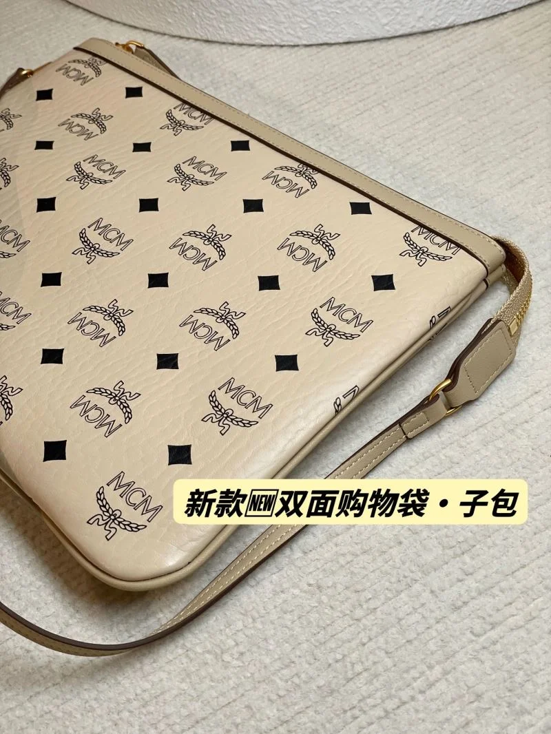 MCM Shopping Bags Breathable 45647