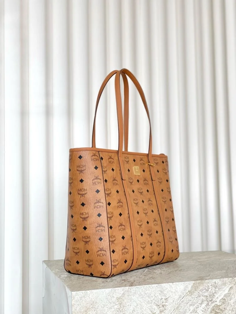 MCM Shopping Bags Youthful 45634