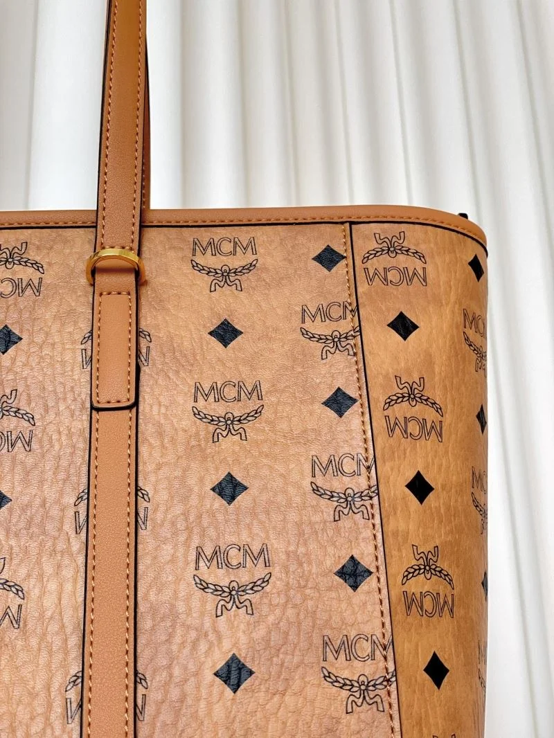 MCM Shopping Bags Youthful 45634