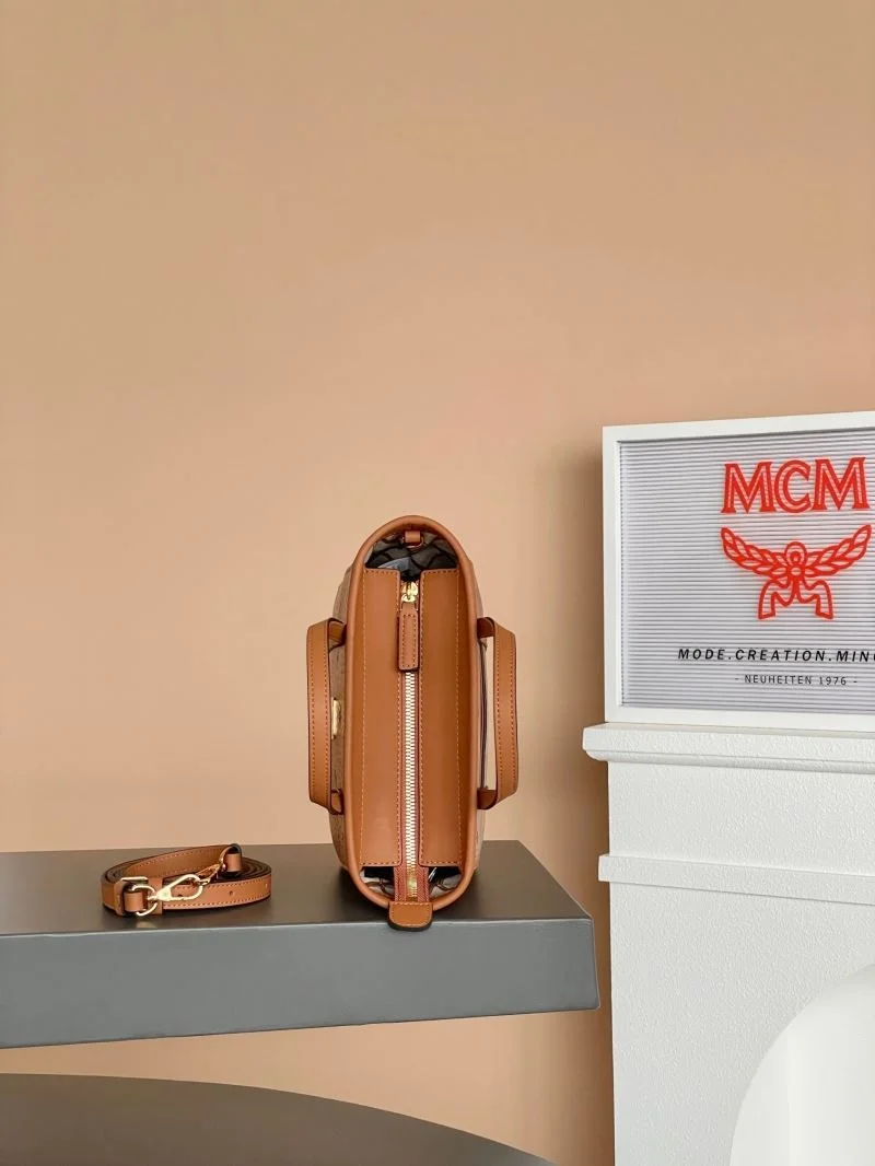 WellDesigned MCM Shopping Bags 45640