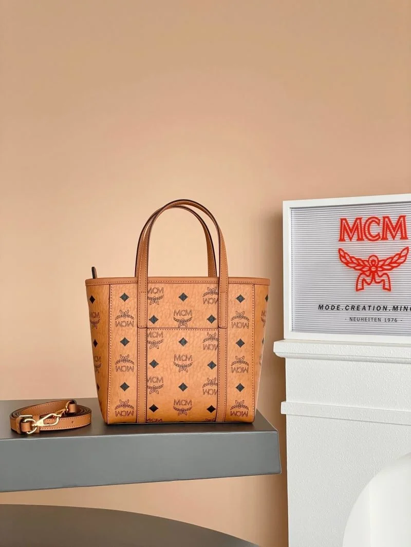 WellDesigned MCM Shopping Bags 45640