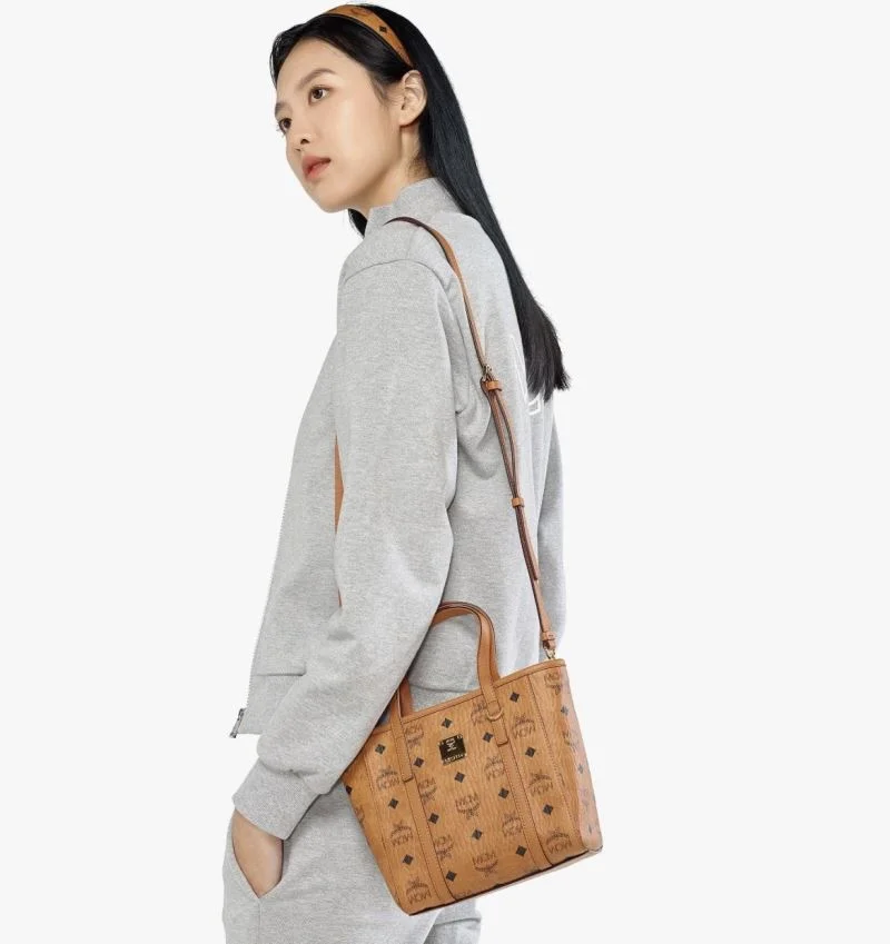 WellDesigned MCM Shopping Bags 45640