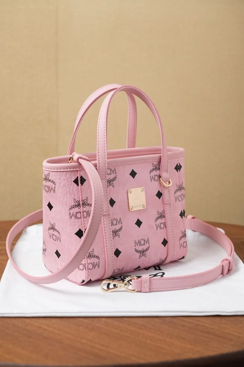 Minimalist MCM Shopping Bags 45637
