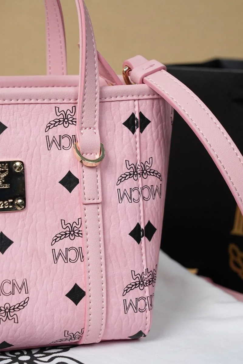Minimalist MCM Shopping Bags 45637