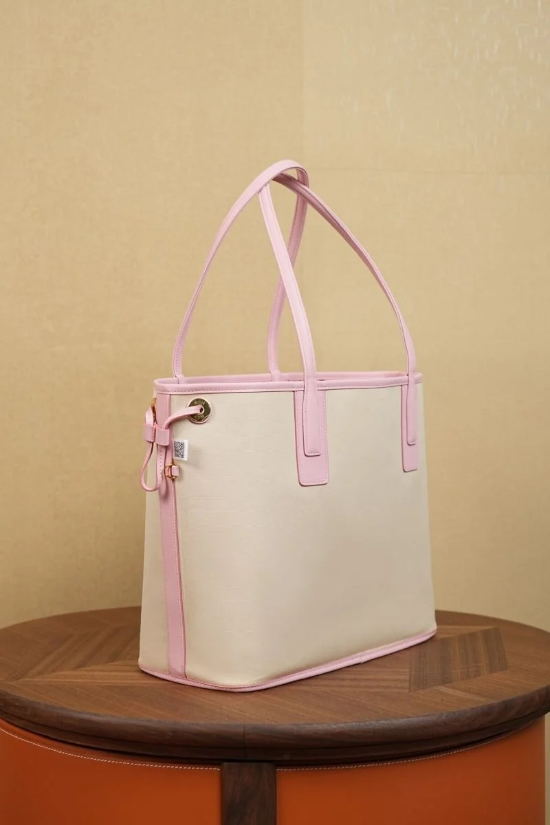 ModernLook MCM Shopping Bags 45641