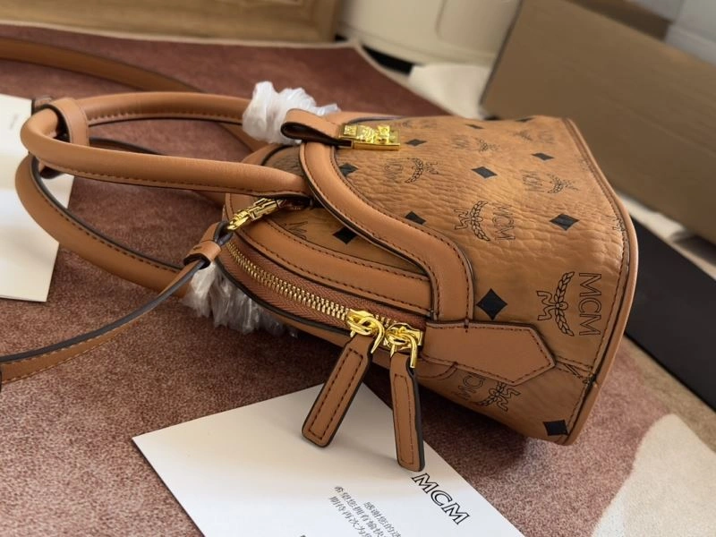 Durable MCM Top Handle Bags 89640