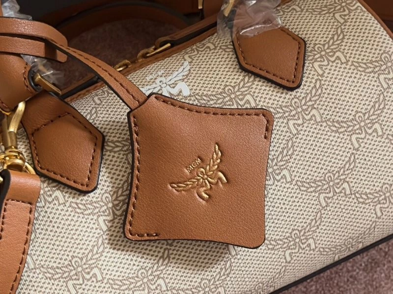 Effortless MCM Top Handle Bags 89631