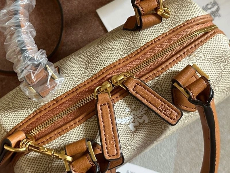 Effortless MCM Top Handle Bags 89631