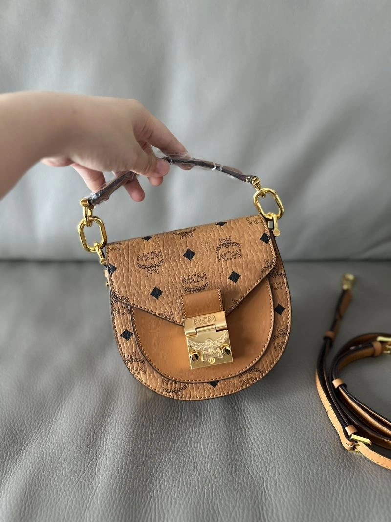 Sustainable MCM Top Handle Bags 89634