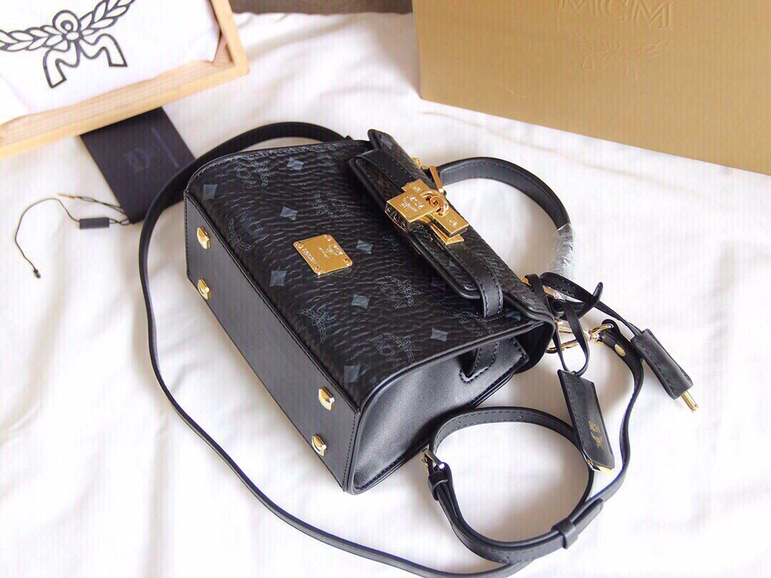 MCM Top Handle Bags ZeroBulk 90423
