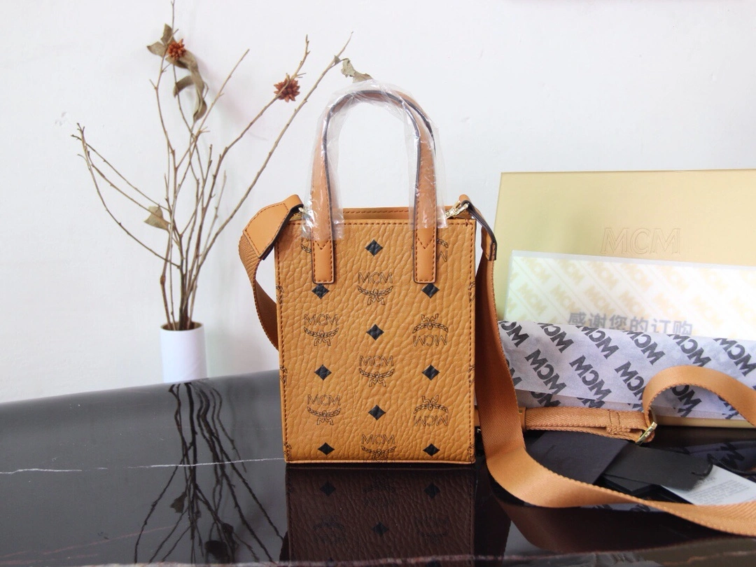 Versatile MCM Top Handle Bags 90418