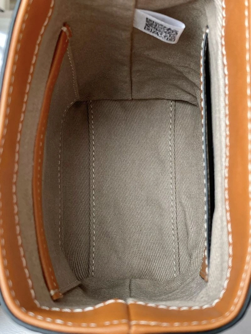 Comfortable MCM Top Handle Bags 63776