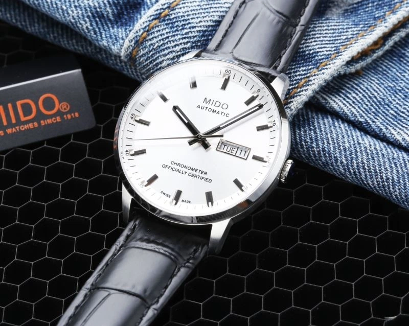 Sporty MIDO Watches 190128