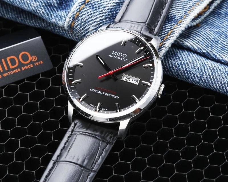 Sporty MIDO Watches 190128