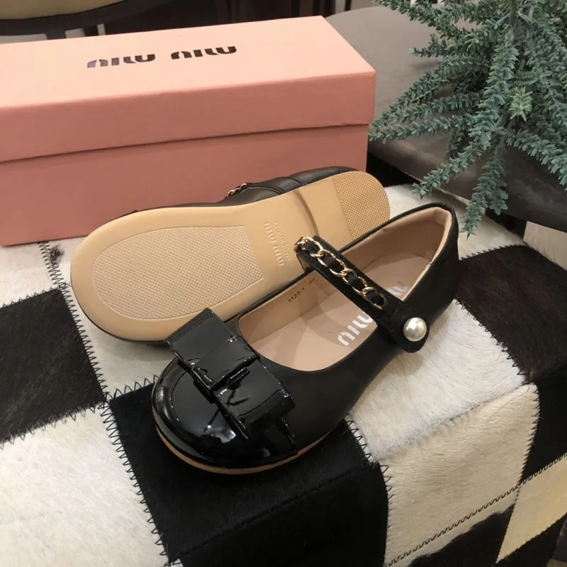Trendy MIU MIU SHOES 30006