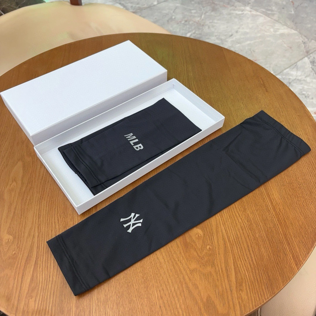 Sustainable MLB Ice Silk Sleeves 264945