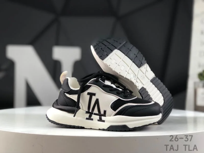 MLB SHOES EasyMatch 30062