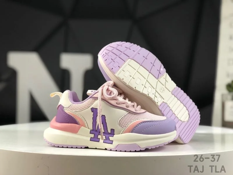 Stretchable MLB SHOES 30061
