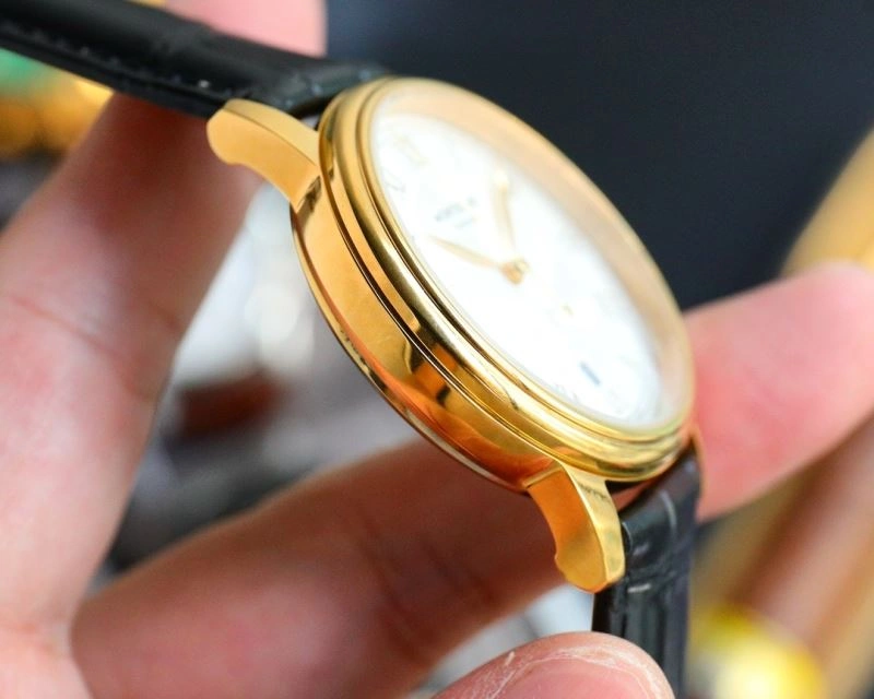 Contemporary MONTBLANC Watches 190159