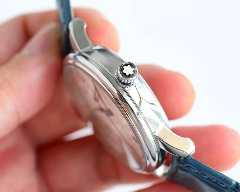 Sustainable MONTBLANC Watches 190143
