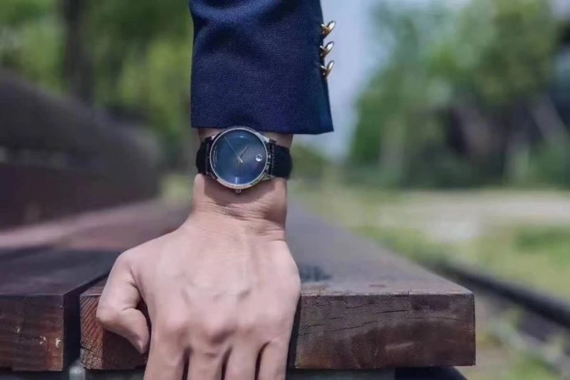 MOVADO Watches Breathable 190236