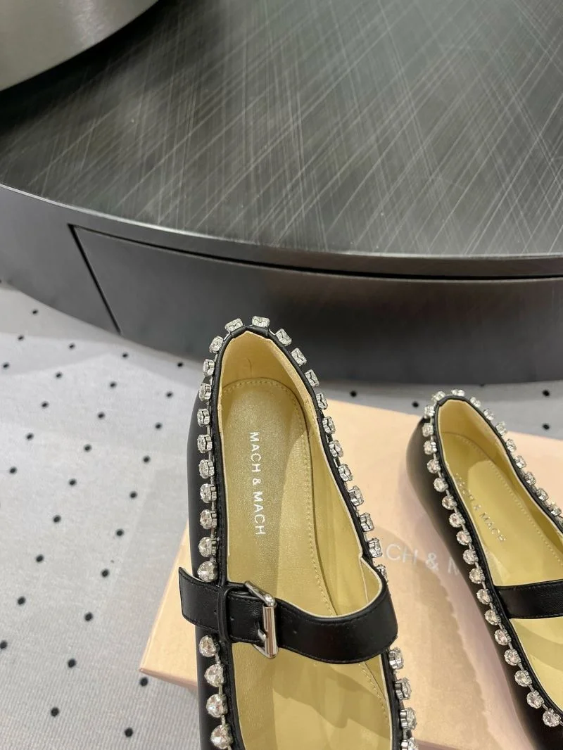 DailyWear Mach Mach Shoes 7748