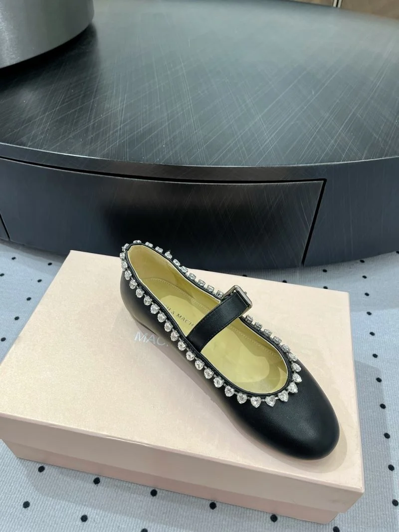 DailyWear Mach Mach Shoes 7748