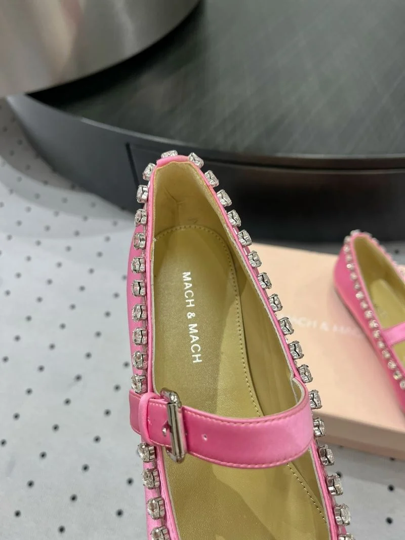 Mach Mach Shoes MoistureWicking 7700