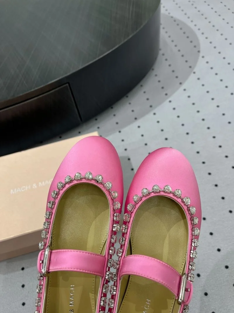 Mach Mach Shoes MoistureWicking 7700