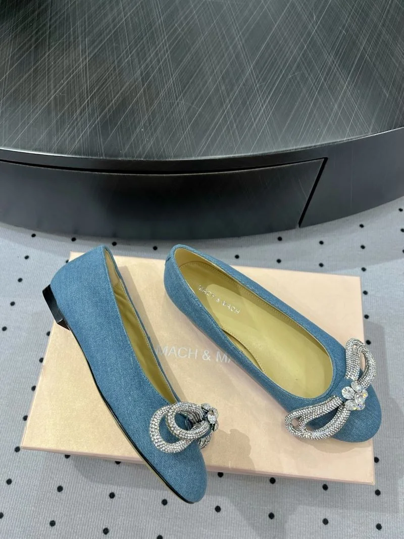 UrbanChic Mach Mach Shoes 7695