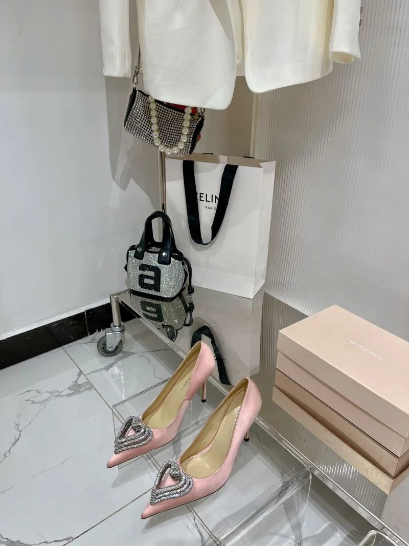 Unique Mach Mach Shoes 7694