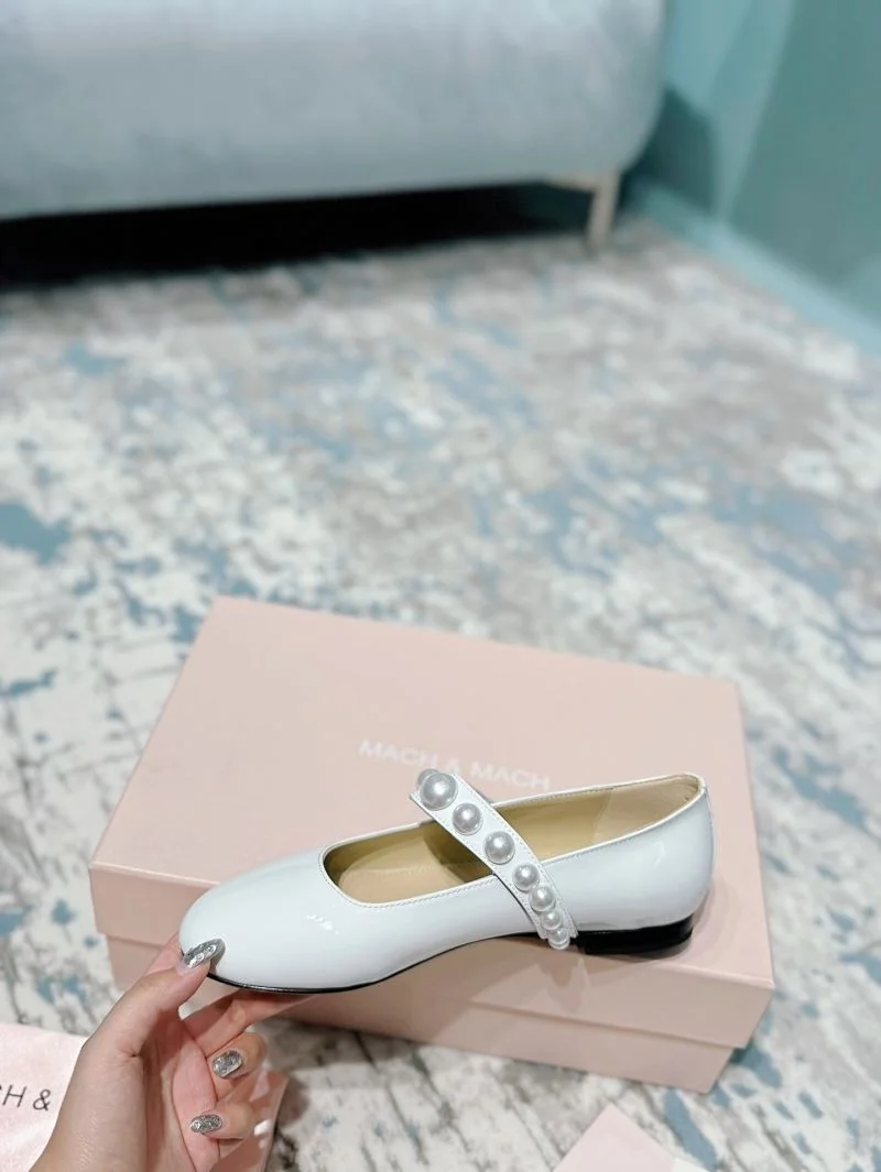 Timeless Mach Mach Shoes 7704