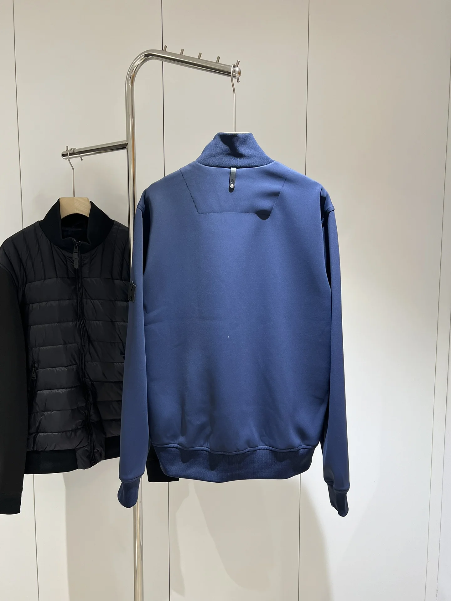 UrbanChic Mackage Down Jackets 165430