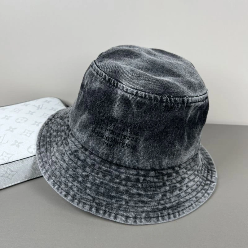 Durable Maison Margiela Caps 257771