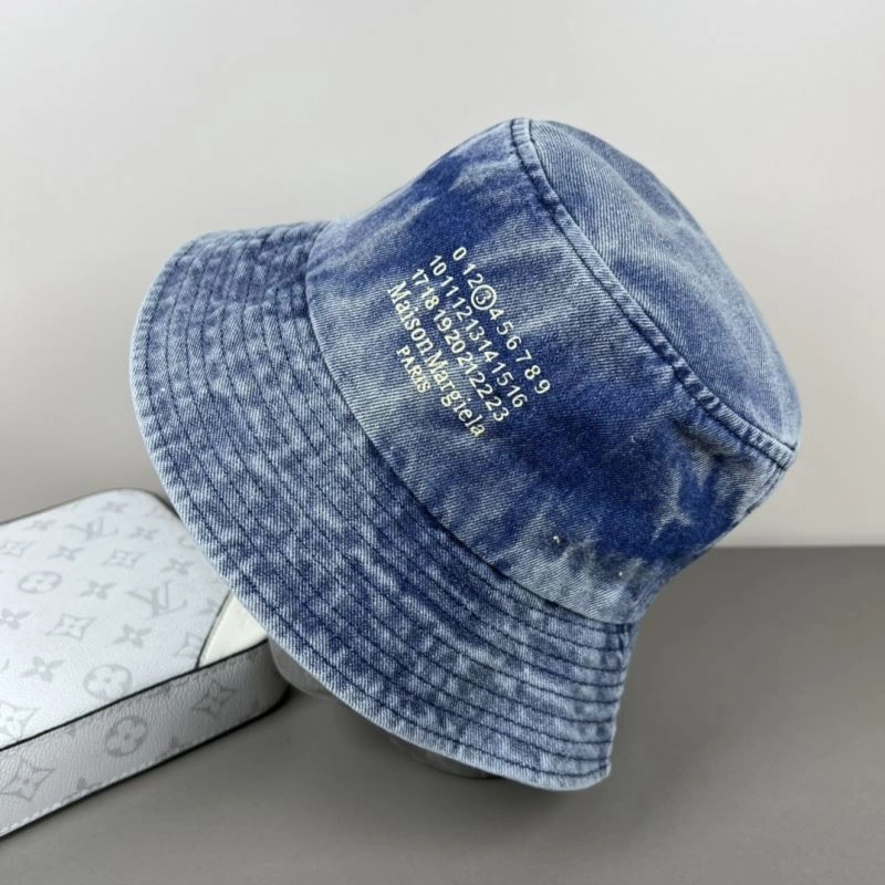 Maison Margiela Caps Breathable 257769