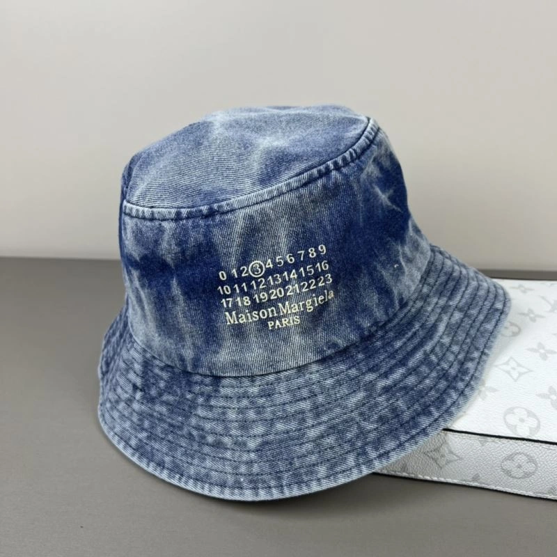 Maison Margiela Caps Breathable 257769