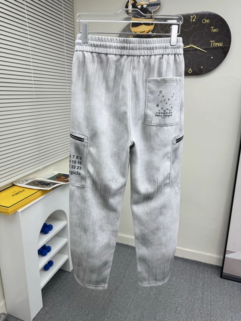 Maison Margiela Long Pants TechFriendly 162568