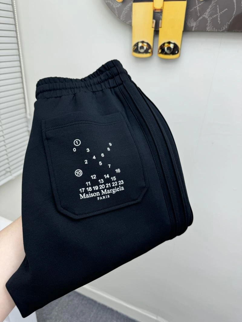Maison Margiela Long Pants Durable 162526