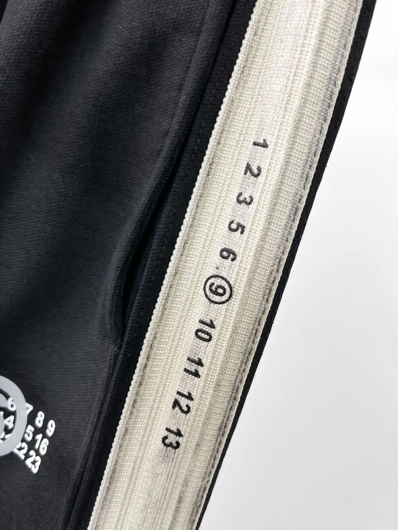 Trendy Maison Margiela Long Pants 162519