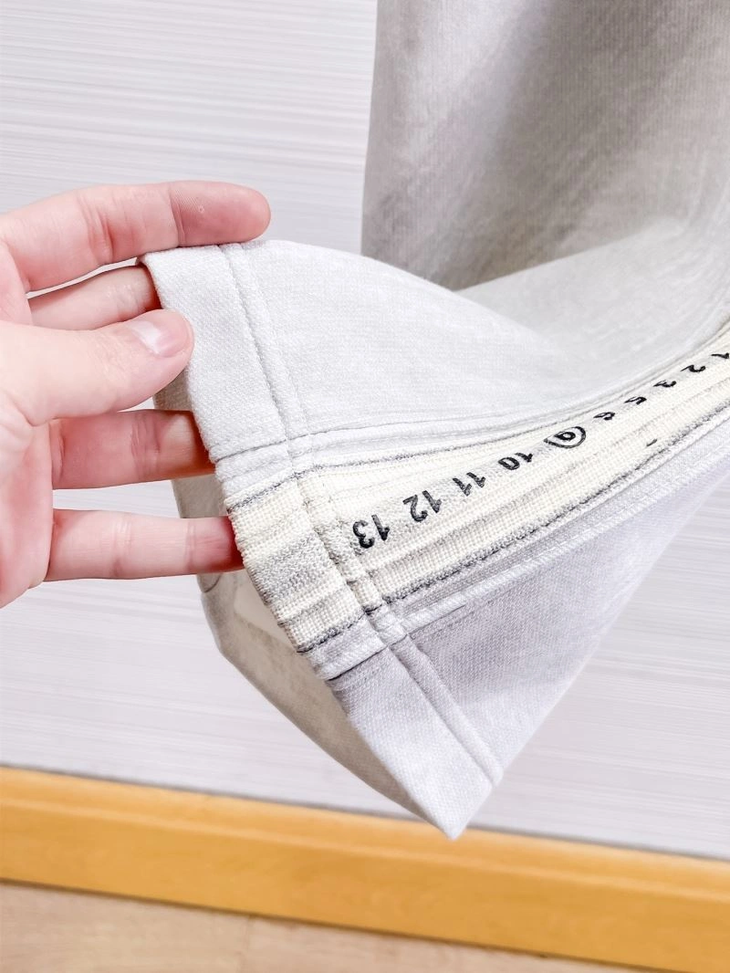 Maison Margiela Long Pants Reliable 162514