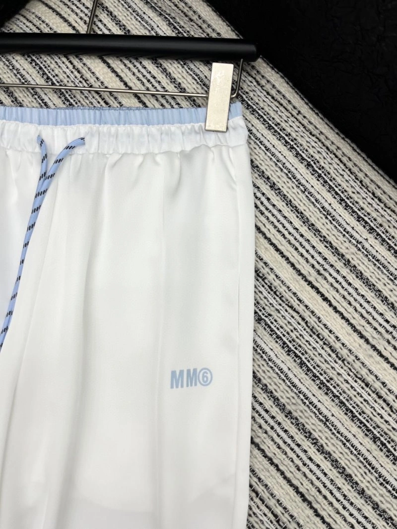 Maison Margiela Long Pants TechFriendly 154650