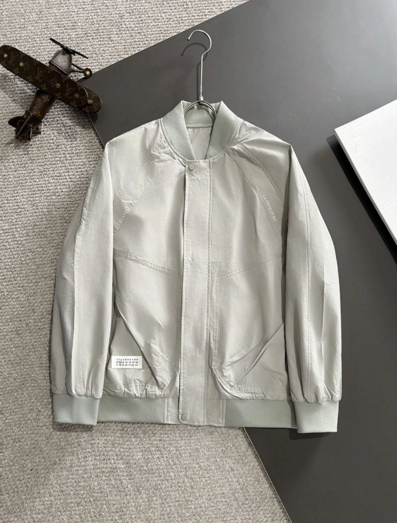 EyeCatching Maison Margiela Outwear 163623