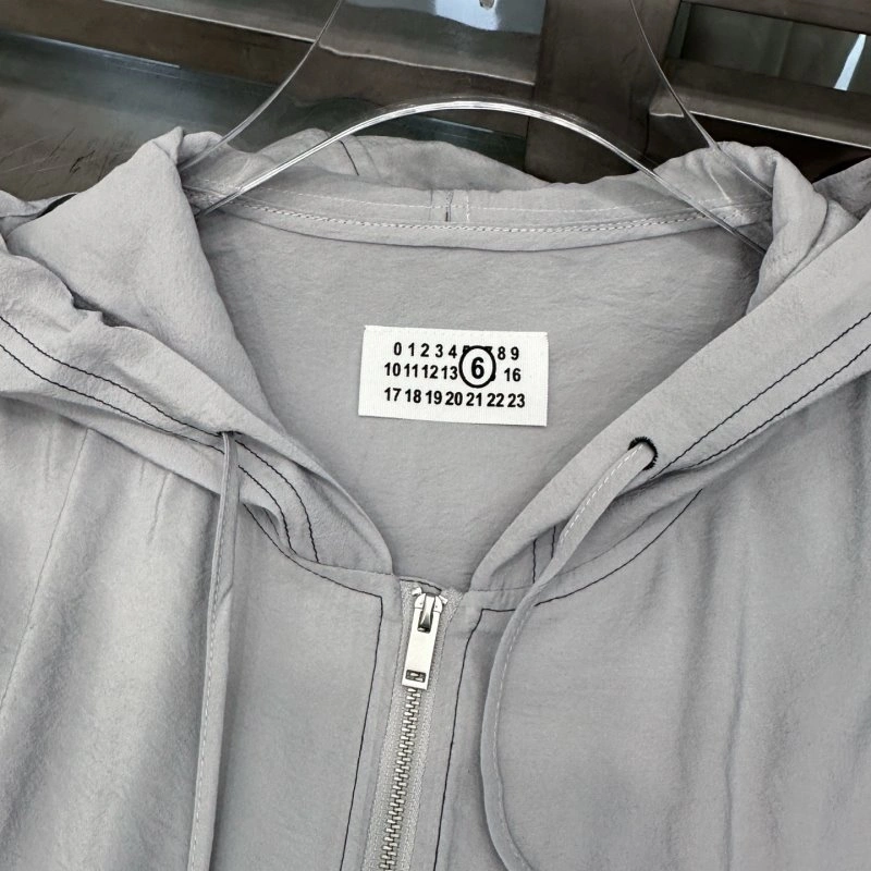 Fashionable Maison Margiela Outwear 149349