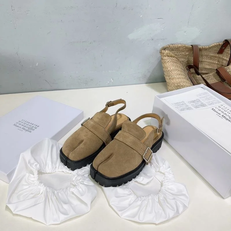 Sleek Maison Margiela Sandals 11746