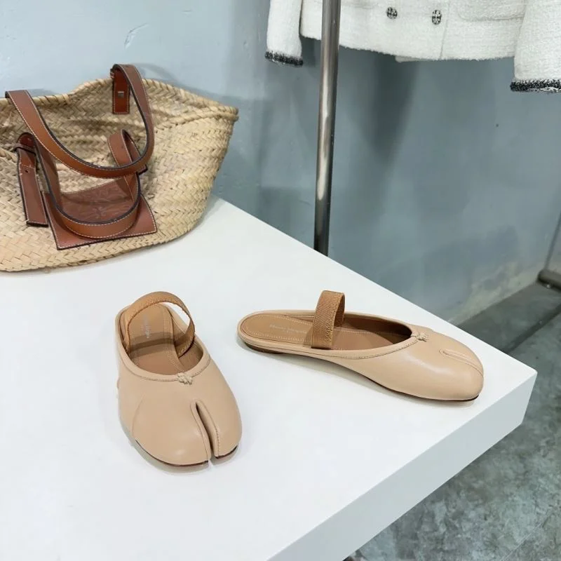 Vibrant Maison Margiela Sandals 11742