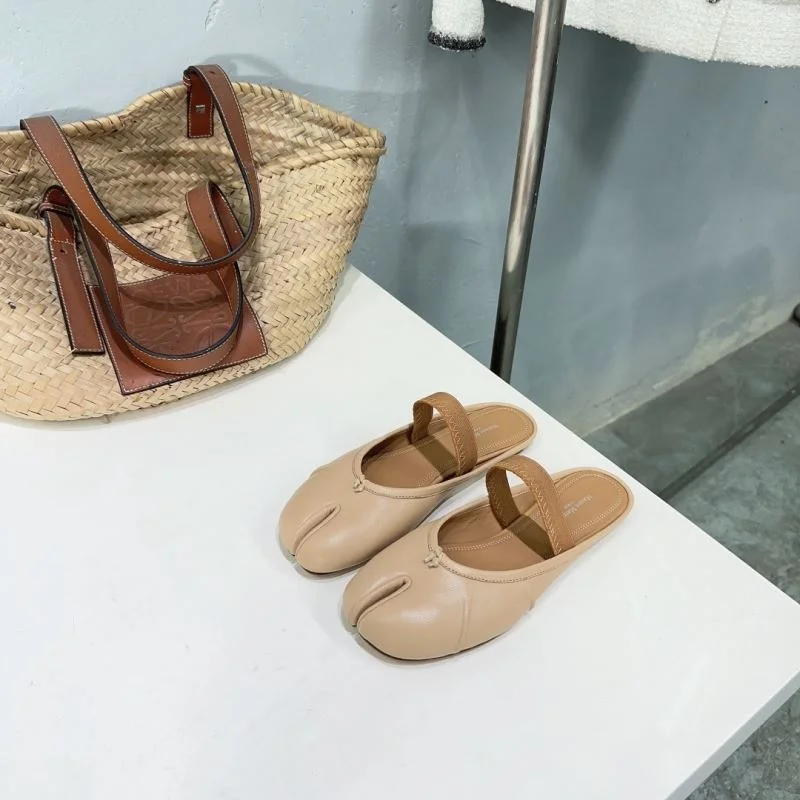 Vibrant Maison Margiela Sandals 11742