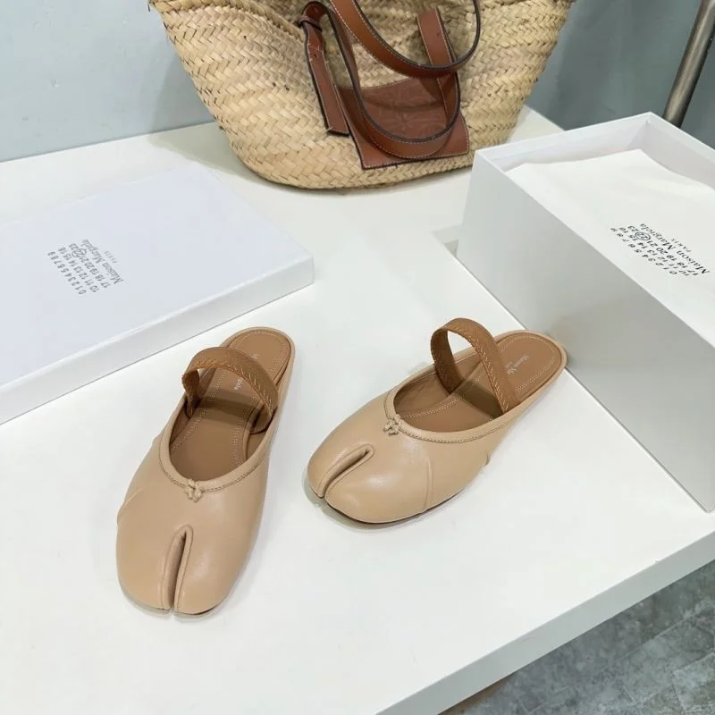 Vibrant Maison Margiela Sandals 11742