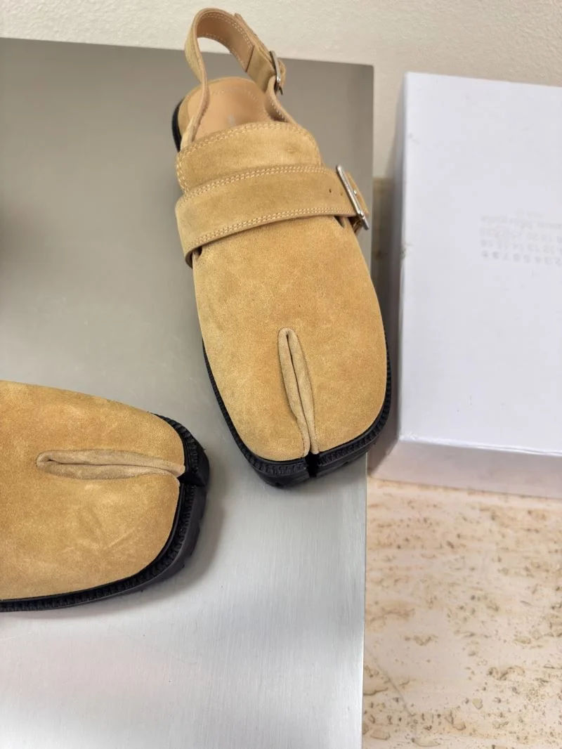 Maison Margiela Sandals Unisex 9676