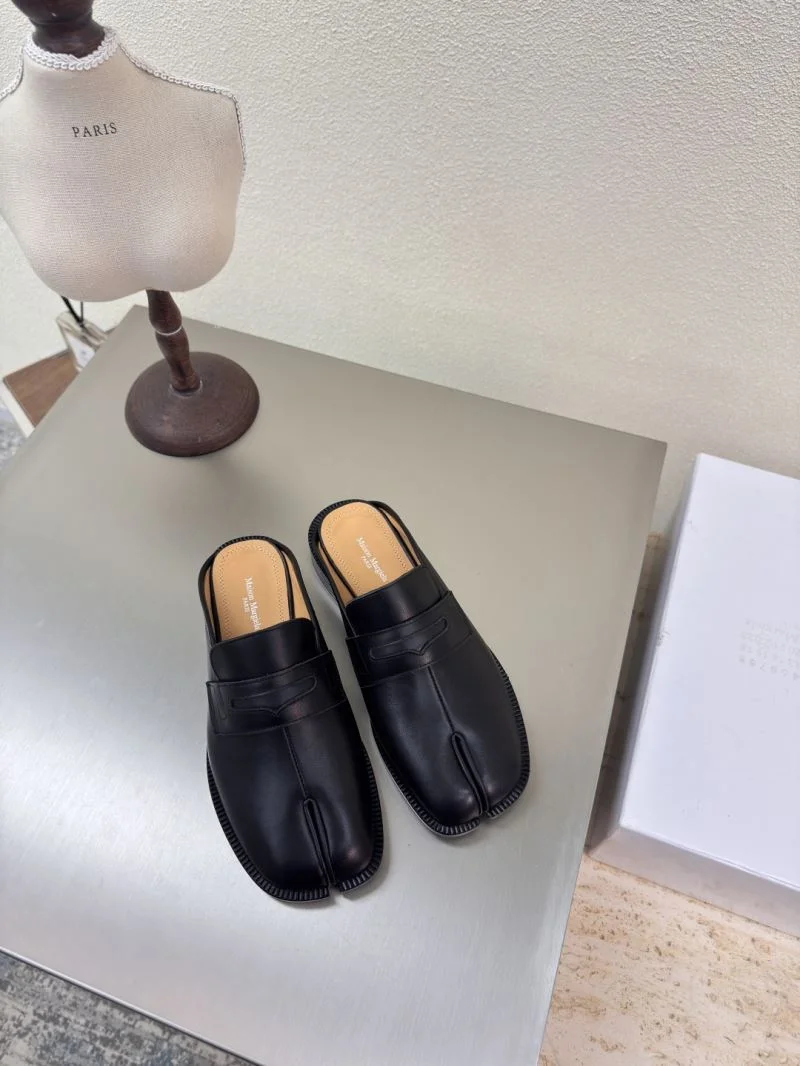 Maison Margiela Sandals Resilient 9755